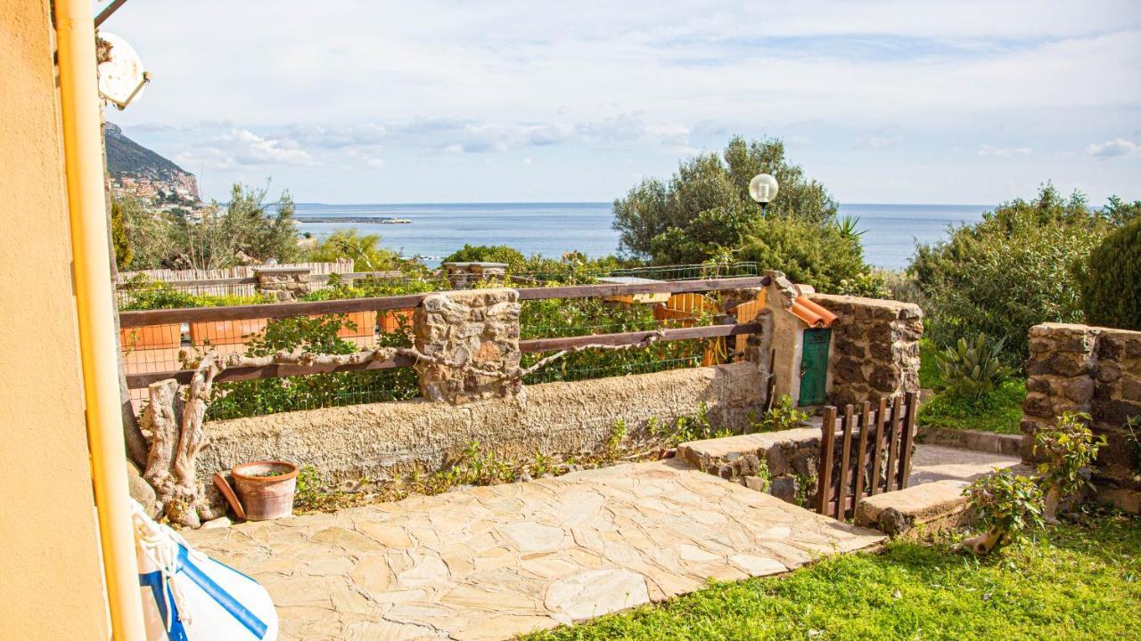 Casa Ariel Per 4, A Pochi Passi Dalla Spiaggia Iun R0963 Cala Gonone Eksteriør bilde